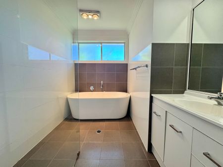 Comfortable Living with Elevated Views - Photo 5