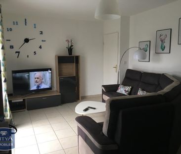 Location Appartement 3 pièces 57m² QUIEVRECHAIN 59920 - Photo 1