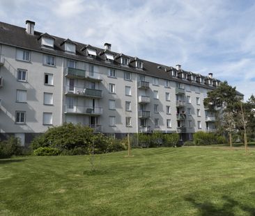 Type 5 refait à neuf de 92 m² – à côté du tram - Photo 2