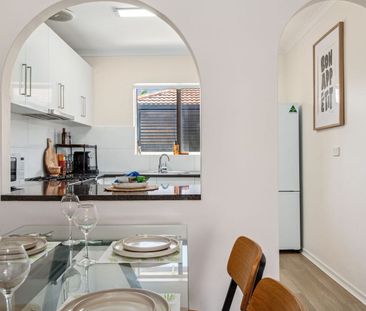 Welcome to The Palms - 2 Bed Fully Furnished - Photo 4