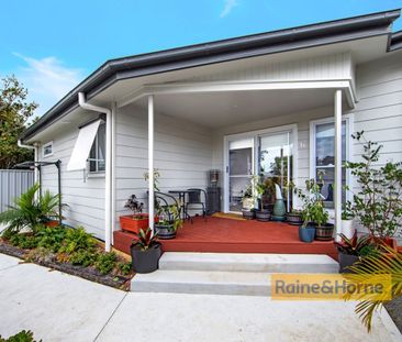 MODERN LIVING - Photo 4