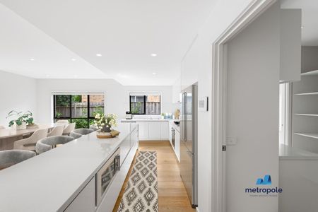 1B Marylin Court, BENTLEIGH EAST, VIC - Photo 3