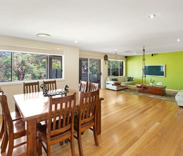 Serene And Spacious Family Home! - Photo 2