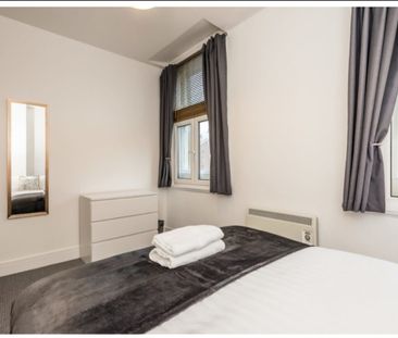 1 Bed Flat, Bold Place, L1 - Photo 3
