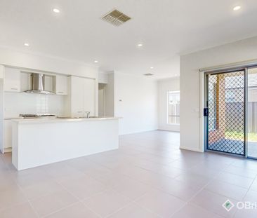 Welcome to the Ideal Family Home in Minta Estate! - Photo 4