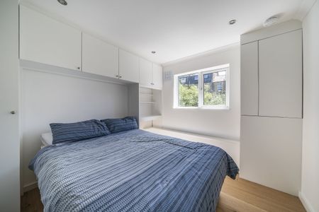 4 bedroom flat to rent - Photo 5