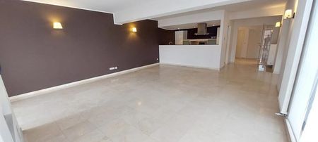 Appartement te huur - Foto 2