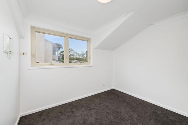 3/299 Norton Street, - Photo 1