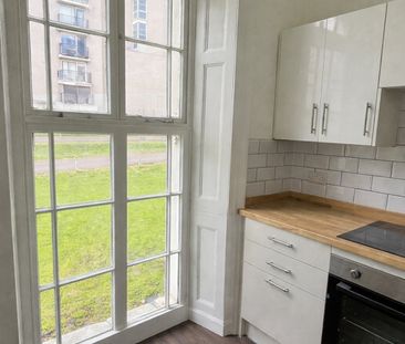Studio Flat, Sillwood Place, BN1 - Photo 3
