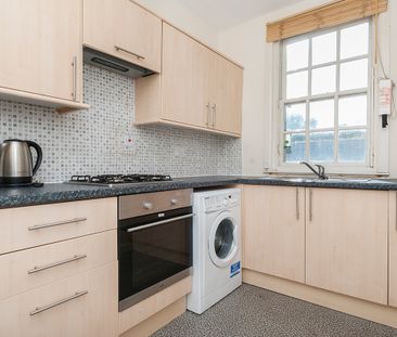 2123L - St Leonards Street, Edinburgh, EH8 9RB - Photo 2