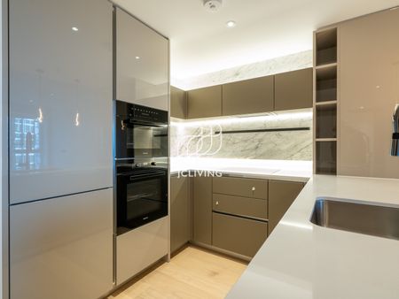 Parkside apartments , London W12 - Photo 4