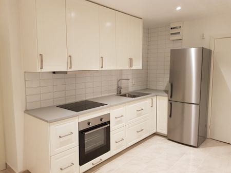 Tomtebovägen, Kållered - Photo 2