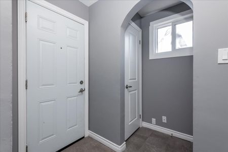 For Lease - 210 OWEN Street Unit# Main, Barrie, Ontario - Photo 4