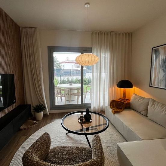 Alquiler de piso en Calle Nicaragua - Photo 1