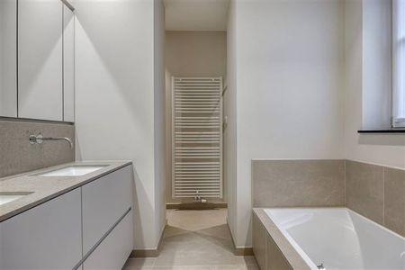 Appartement te huur - Foto 5