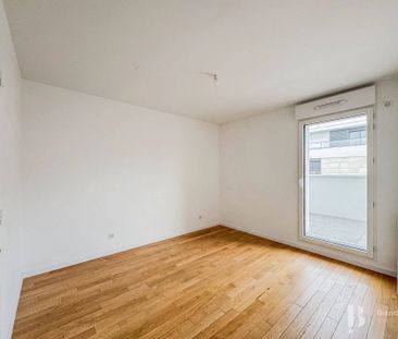 Rental Apartment Saint-Maur-des-Fossés La Varenne Saint-Hilaire - Photo 2