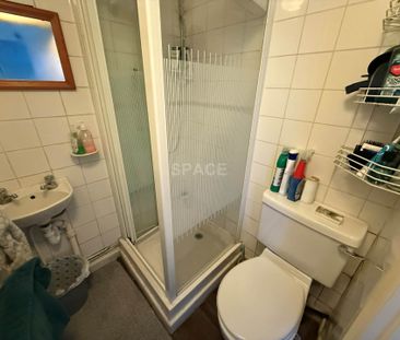 Brybur Close, Reading - Photo 3