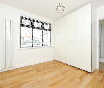 4 bedroom detached bungalow to rent - Photo 5