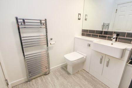 2 bedroom apartment to rent - Photo 4