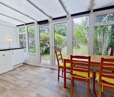 4 bedroom terraced house to rent - Photo 3