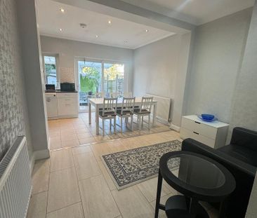 1 bedroom property to rent - Photo 6