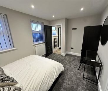 Milton Road, Birkenhead - Photo 6