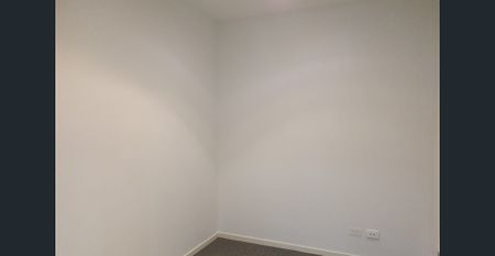 LUXURY 3-BEDROOM APARTMENT, WALKING DISTANCE TO WESTFIELD SHOPPING CENTRE WEST LAKES - Photo 5