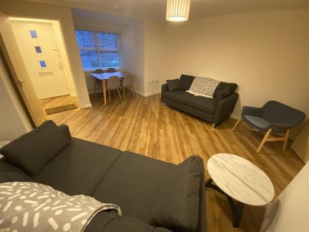 3 bedroom house to rent - Photo 3