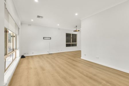 18 Martins Road, Paralowie SA 5108 - Photo 3