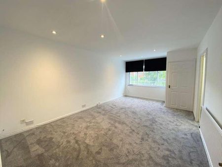 Black Horse Parade, Eastcote, HA5 - Photo 3