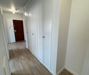 Location Appartement 2 pièces 45m² - Photo 6