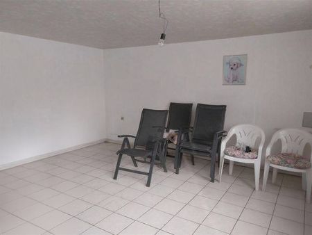 TE HUUR: Vrijstaande ruime woning met 3 slaapkamers en ruime loods! - Photo 3