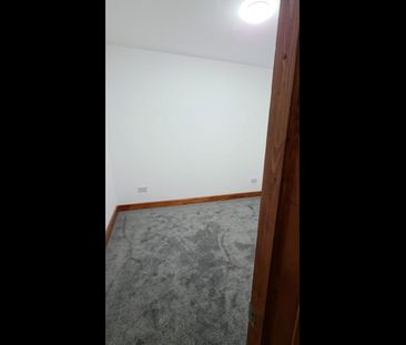 3 Bed Maisonette, London, E13 - Photo 4