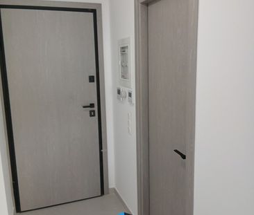 Studio / γκαρσονιέρα 28 τ.μ. προς ενοικίαση - Photo 4