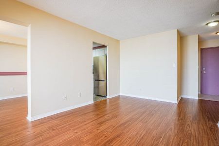 For Lease - 916 - 135 Hillcrest Avenue, Mississauga, Ontario - Photo 3