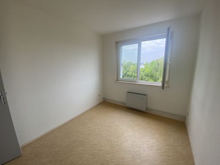 Location Appartement 3 pièces 67m² MARLY 57155 - Photo 5