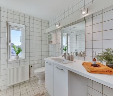 Flyt ind i Thorshammer, et hyggeligt område med byhusstemning, her ... - Foto 3