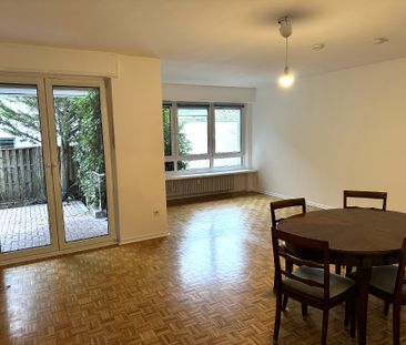 Düsseldorf-Angermund – Exklusive Wohnlage! Renovierte 4-Zimmer-Wohn... - Foto 1