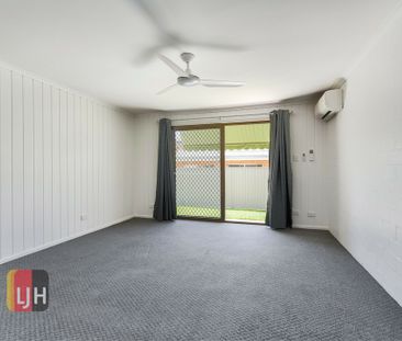 NEAT TWO BEDROOM UNIT NEAR THE WATER! - Photo 6