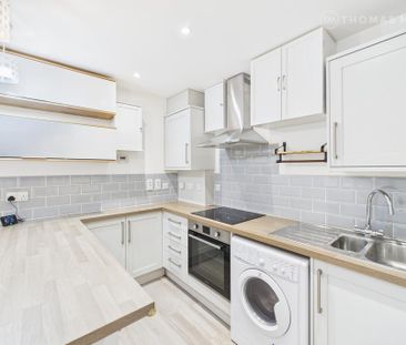 2 bedroom semi-detached house to rent - Photo 2