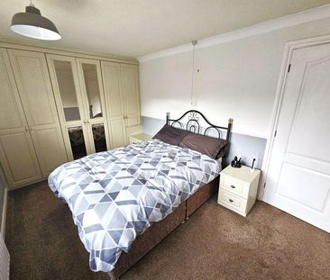 2 bedroom semi-detached house to rent - Photo 2