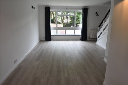 Montpellier Court, St. Leonards Road, Windsor,SL4 - Photo 3