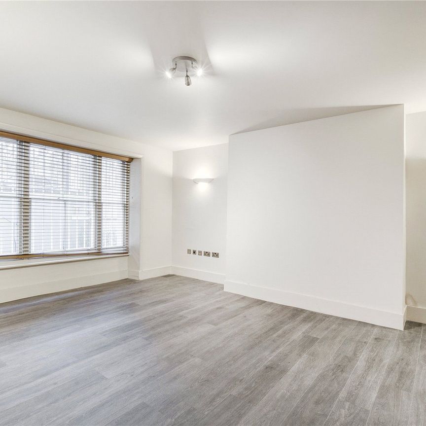 Ladbroke Grove, , W10 - Photo 1