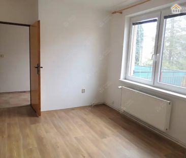 Prostorný byt 4+KK s balkonem a menší zahrádkou - Třebechovice pod ... - Fotografie 3