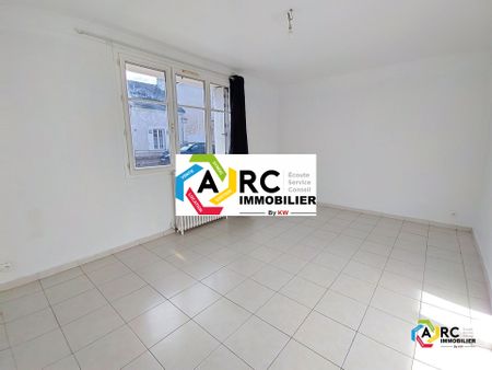 Location Appartement 4 pièces 90m² ST JEAN DE LA RUELLE 45140 - Photo 3