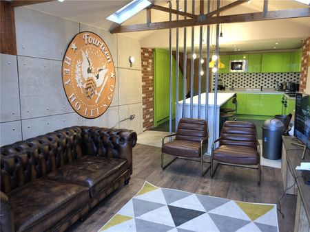 14 Orchard Terrace, Huddersfield, HD4 - Photo 5