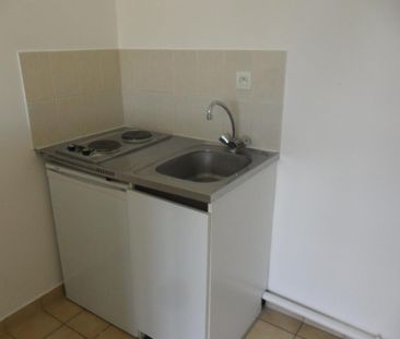 Location Appartement 1 pièce 20m² BEAUNE 21200 - Photo 4