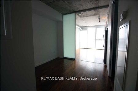 River City II Lofts 32 , #802 - Photo 3