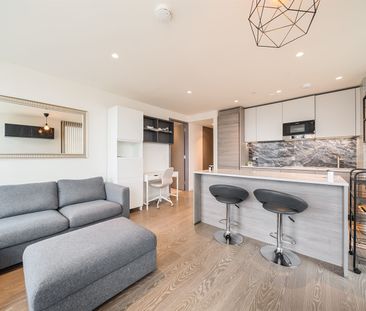 Available from 23/10/2026 - 2 Bed Apartment, Furnished - Photo 4