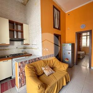 Bilocale in affitto - Photo 2